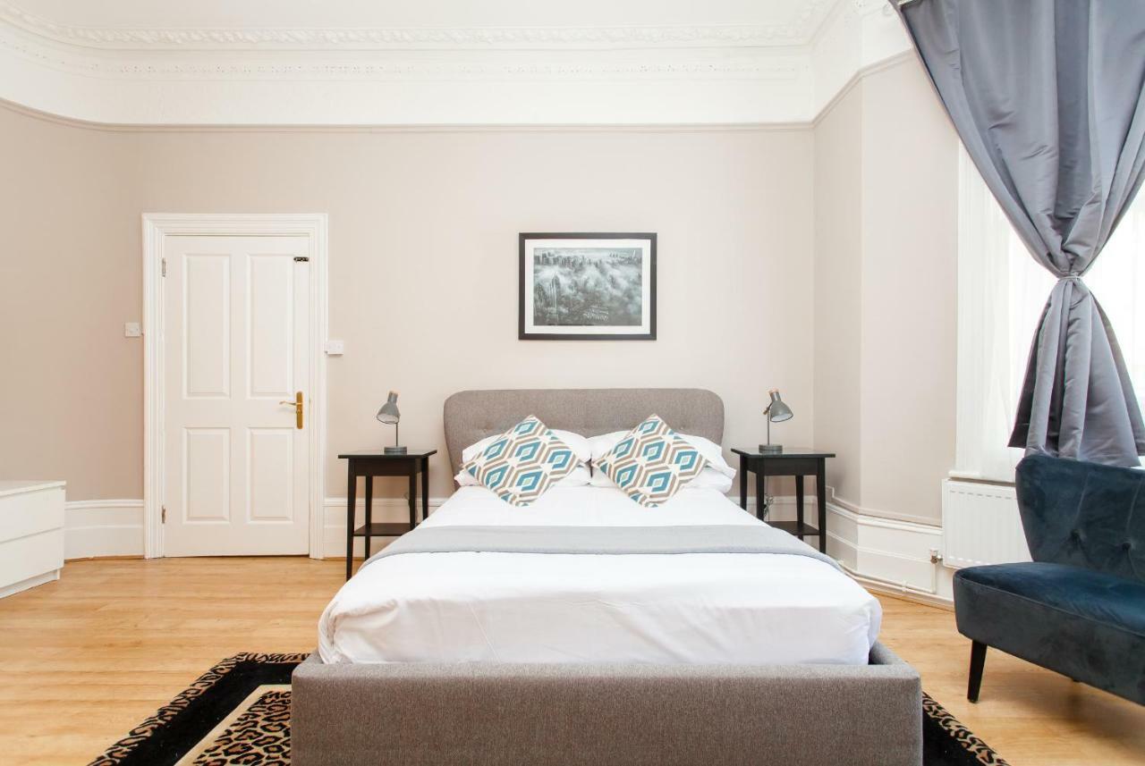 Clova House Hotel ลอนดอน ภายนอก รูปภาพ